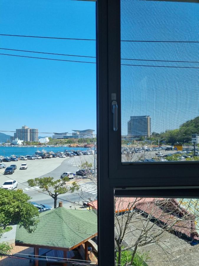 Laon On 37 Acomodação com café da manhã Tongyeong Exterior foto